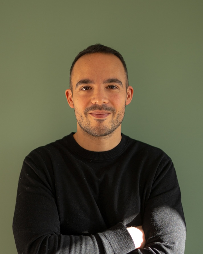 Hadrien, certified native French tutor